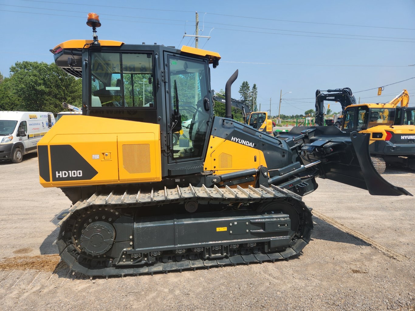 Hyundai HD100 dozer