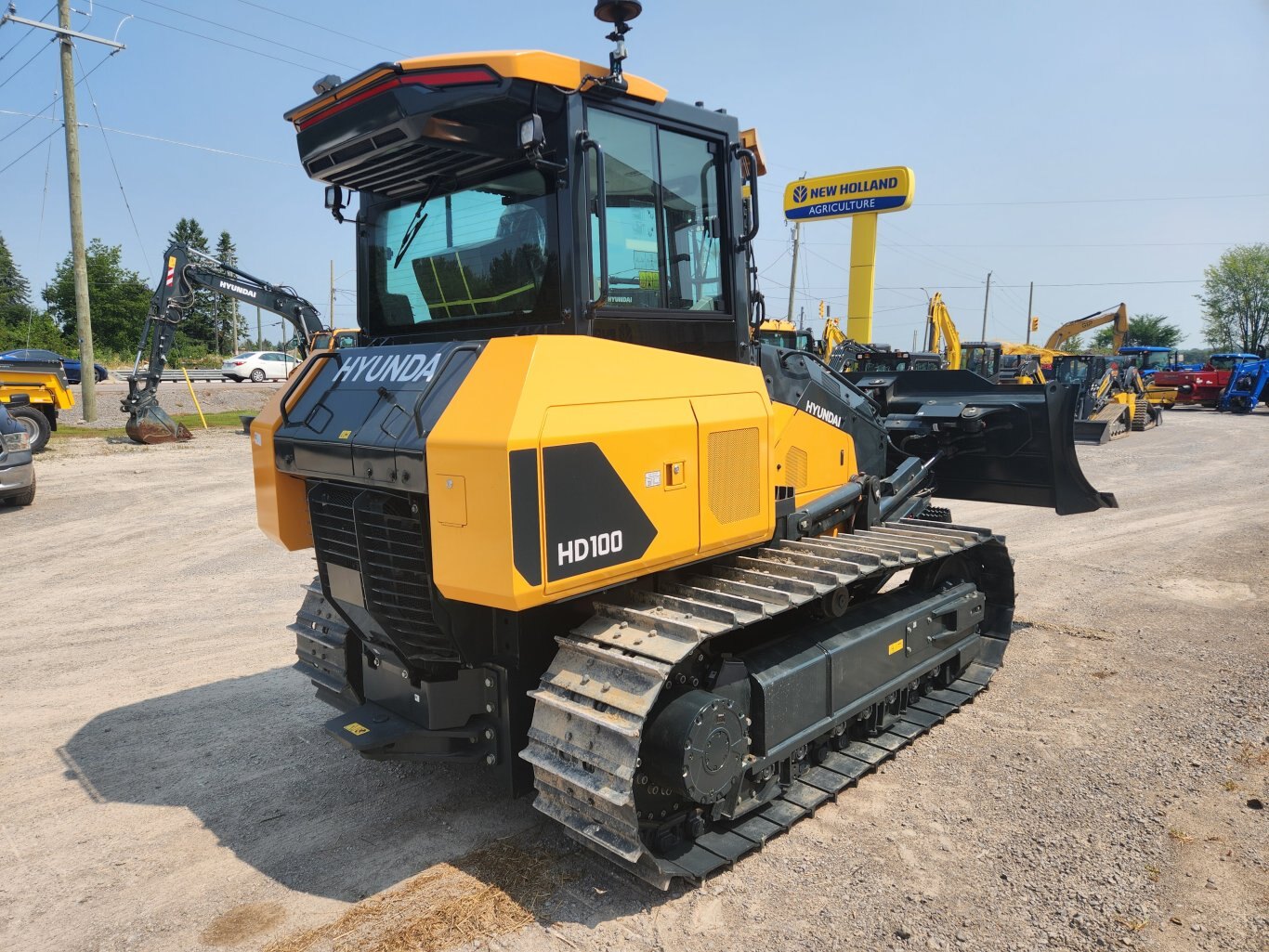 Hyundai HD100 dozer