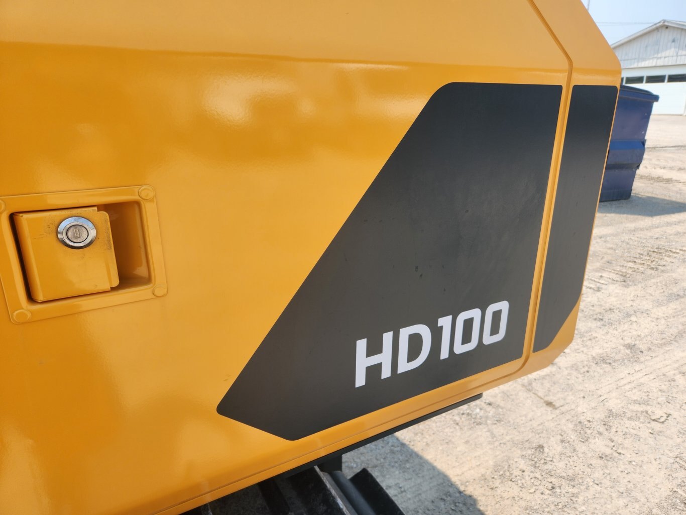 Hyundai HD100 dozer