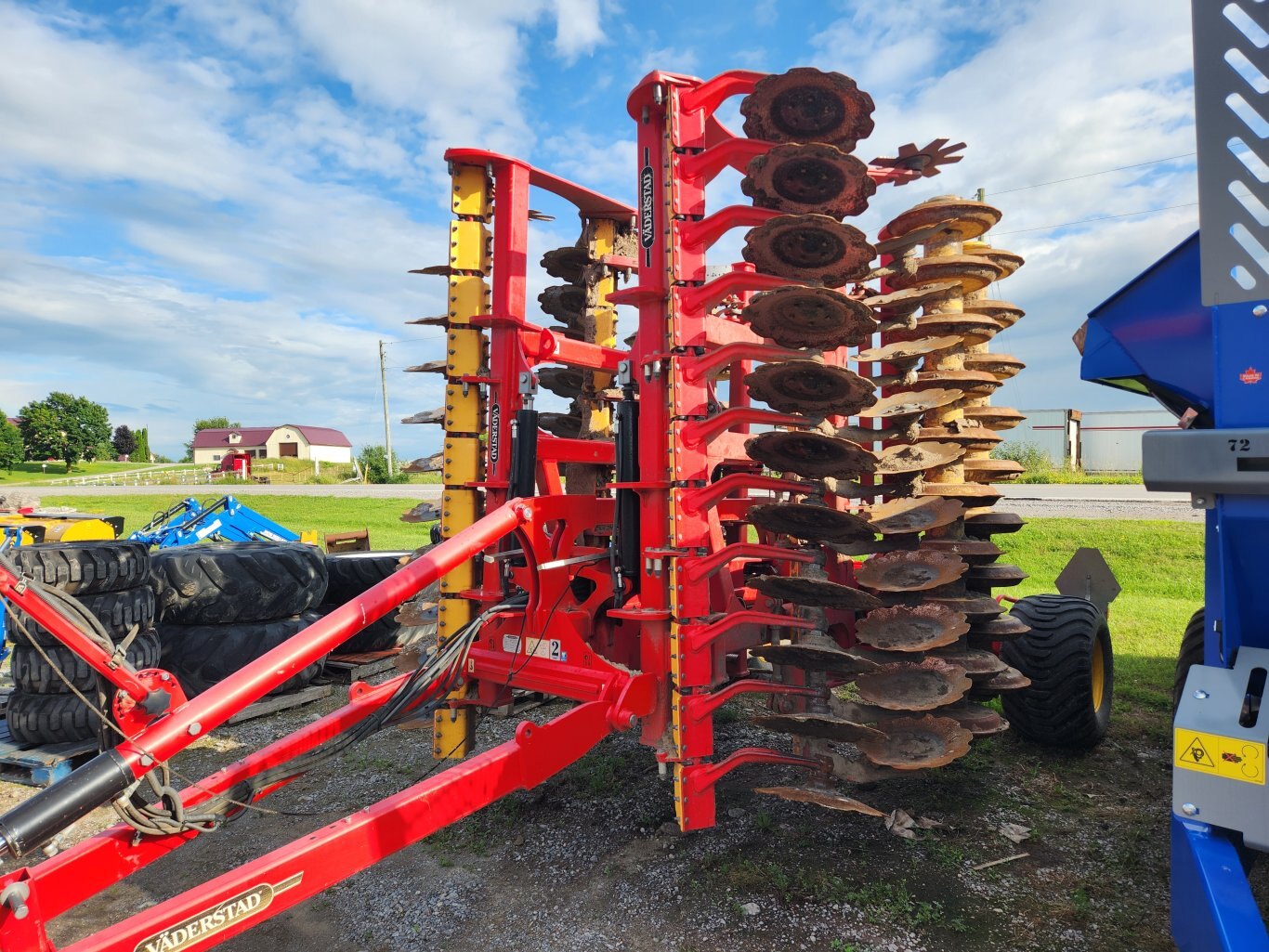 Vaderstad Carrier L525 high speed disc