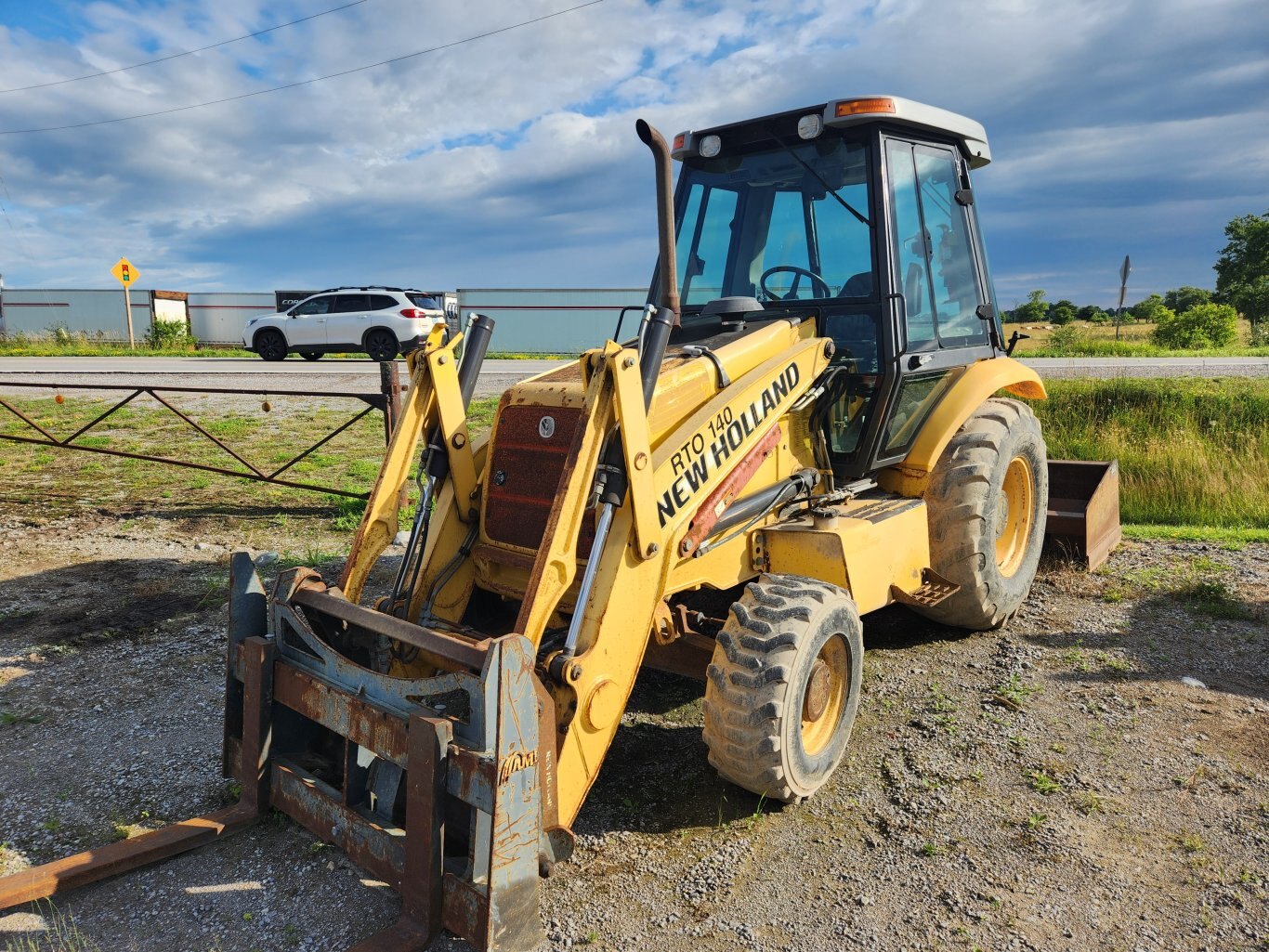 New Holland U80B Industrial Tractor/Skip Loader