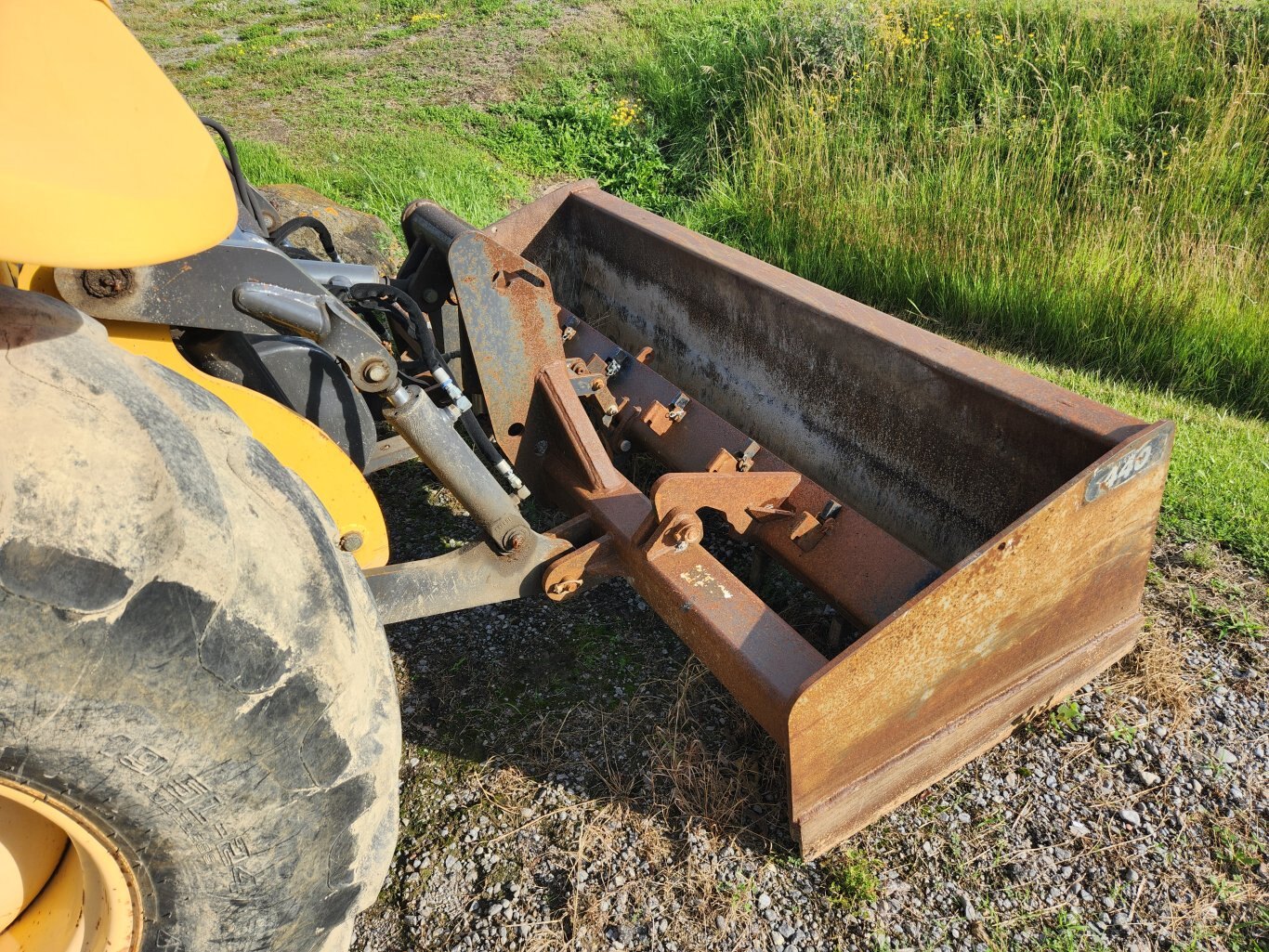 New Holland U80B Industrial Tractor/Skip Loader