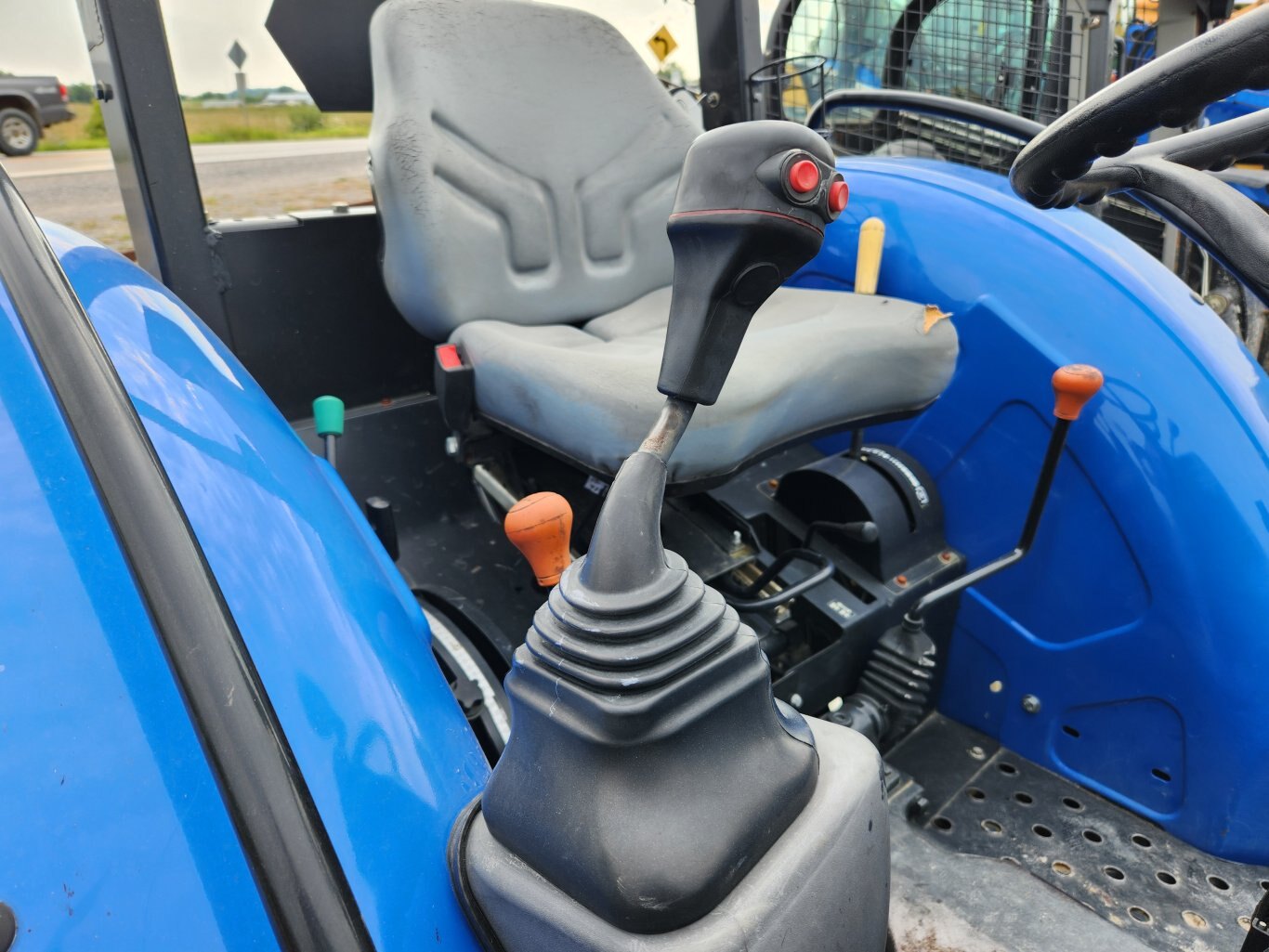 2021 New Holland Workmaster 70