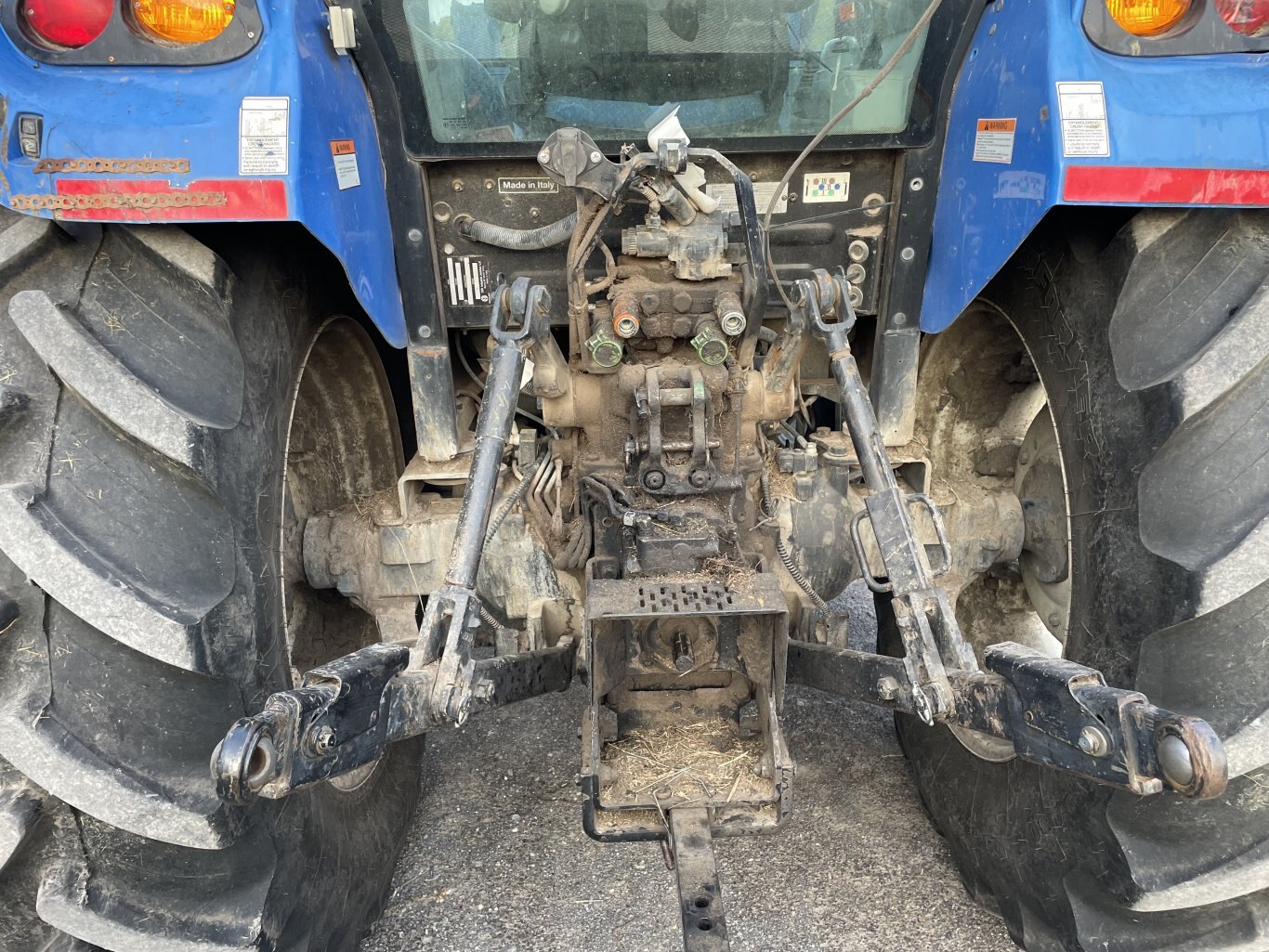 2014 New Holland T4.105 Dual Command tractor