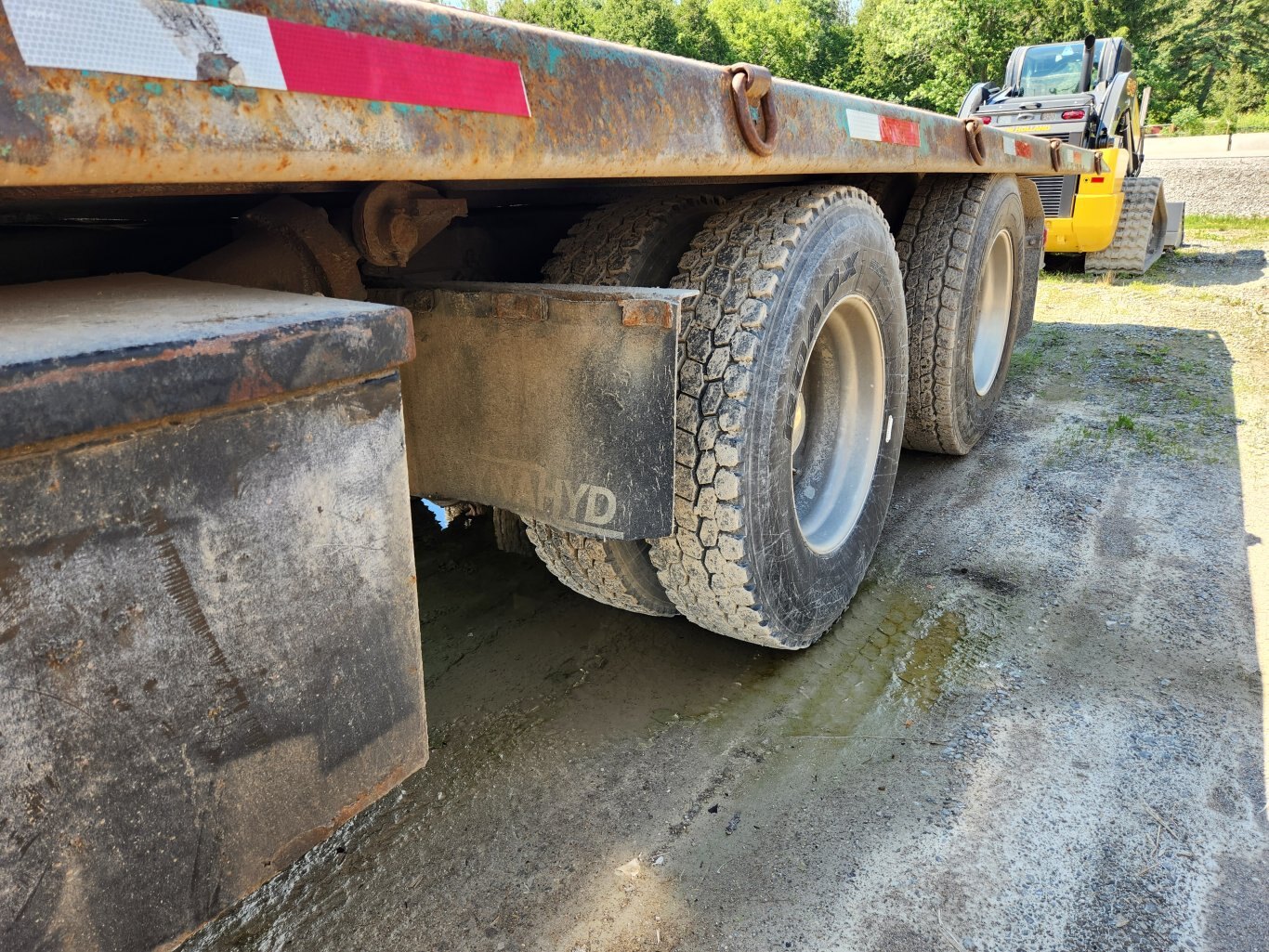 1998 Ford Louisville Rolloff Flatdeck