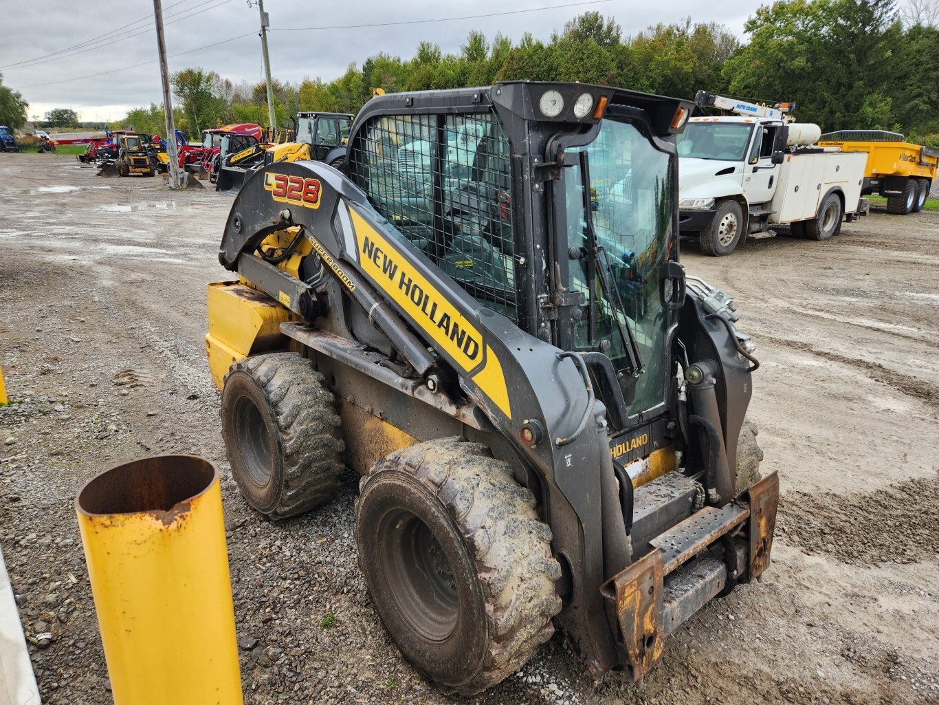 2021 New Holland L328 skid steer