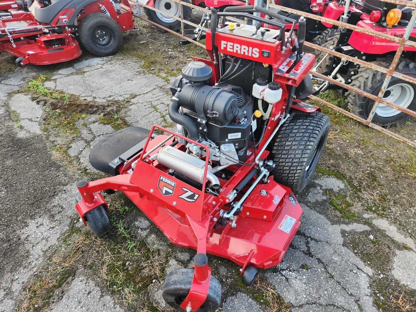 NEW Ferris SRSZ1 stand-on mower