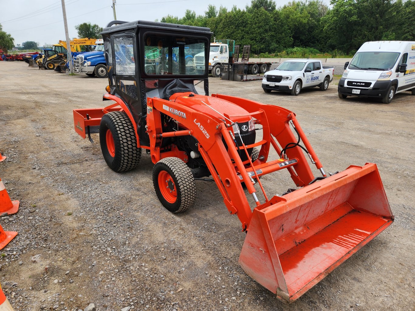 2016 Kubota L3301 compact tractor