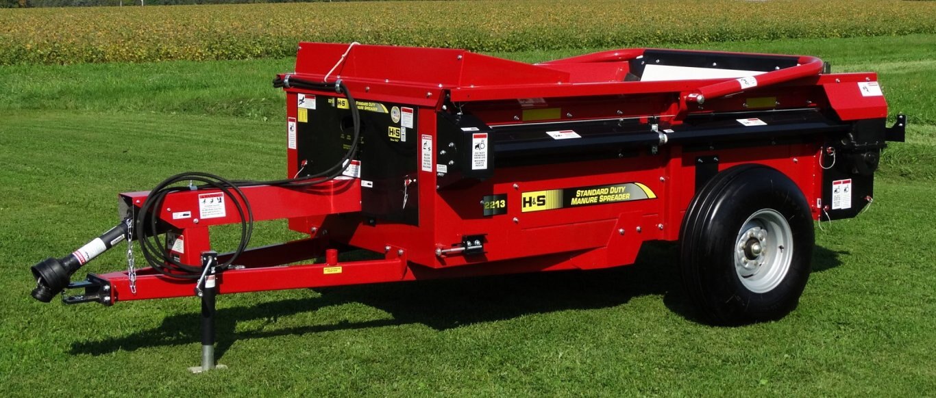 H&S S2213 67.61 Cu. Ft. Struck Per ASAE S324.2 Standard Duty Manure Spreader