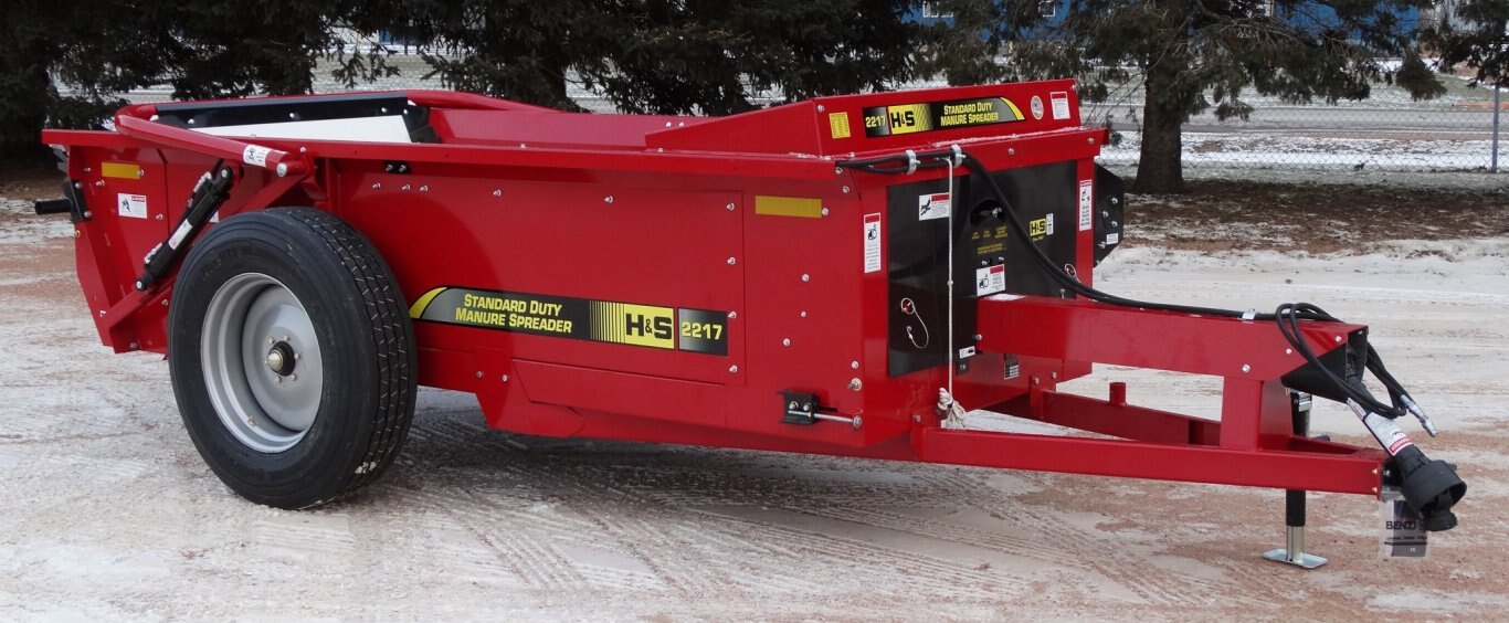H&S S2217 91.63 Cu. Ft. Struck Per ASAE S324.2 Standard Duty Manure Spreader