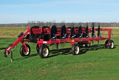 H&S HC5114 14-Wheel Hi-Capacity Rake