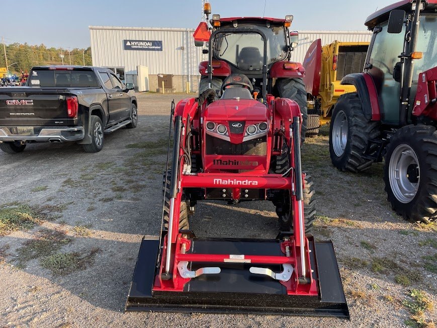 2022 Mahindra 1635 Tractor and Loader