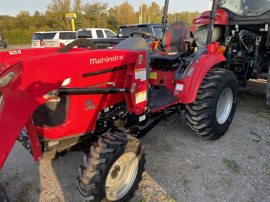 2022 Mahindra 1635 Tractor and Loader