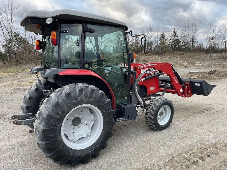 2015 Massey Ferguson 1749