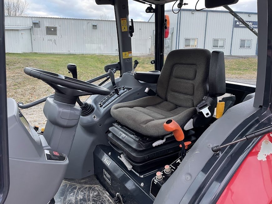 2015 Massey Ferguson 1749