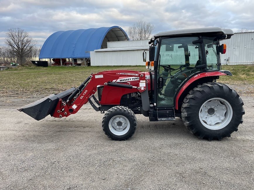 2015 Massey Ferguson 1749