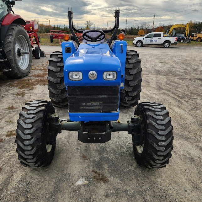 2011 New Holland T1530