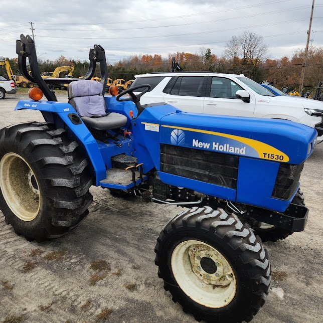 2011 New Holland T1530