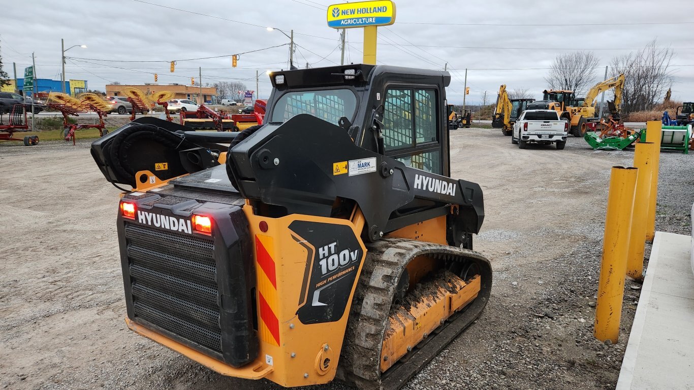 2024 Hyundai HT100V compact track loader