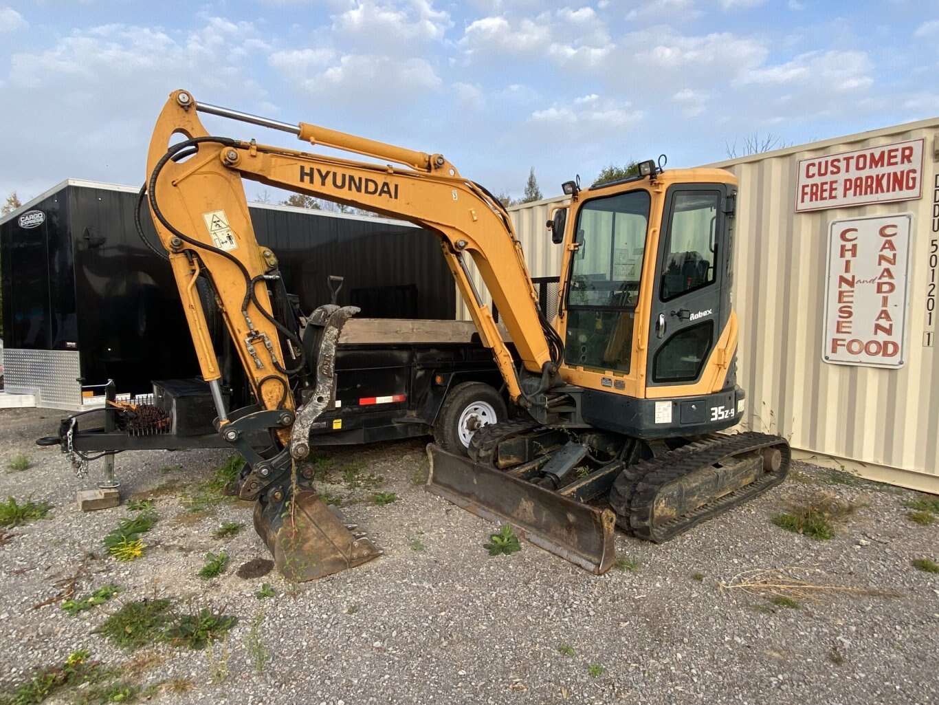 Hyundai R35Z 9 compact excavator