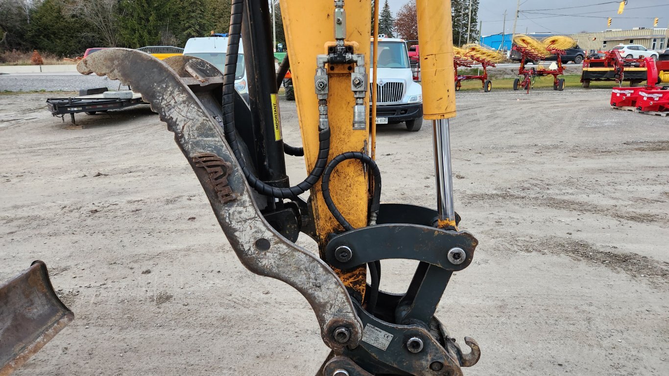 2013 Hyundai R35Z 9 compact excavator