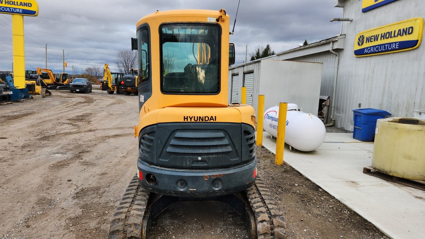 2013 Hyundai R35Z 9 compact excavator