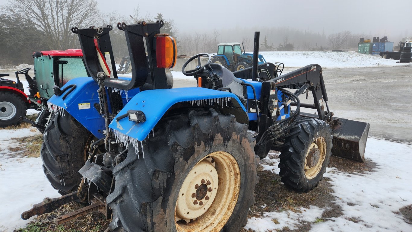 2005 New Holland TL90A