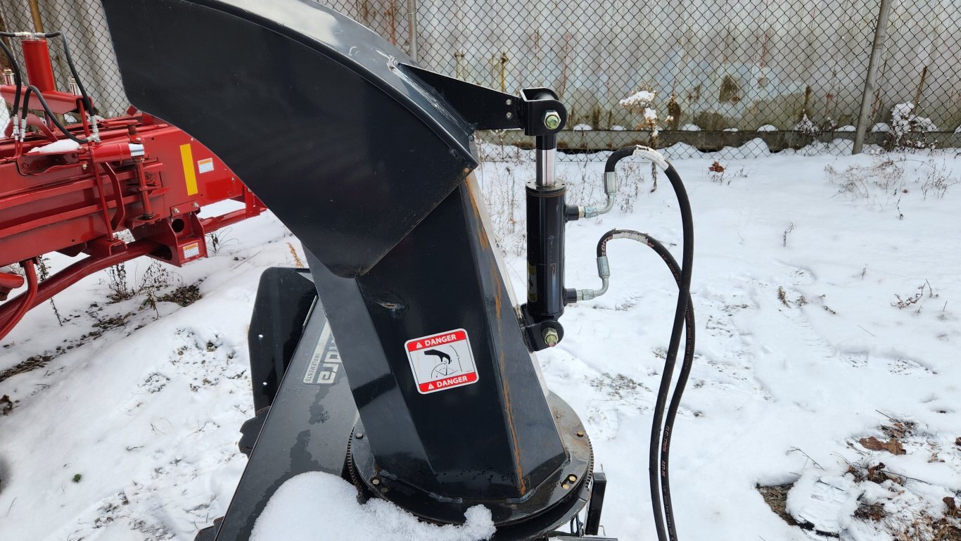 2019 Mahindra 2655 with cab, loader, & front snowblower