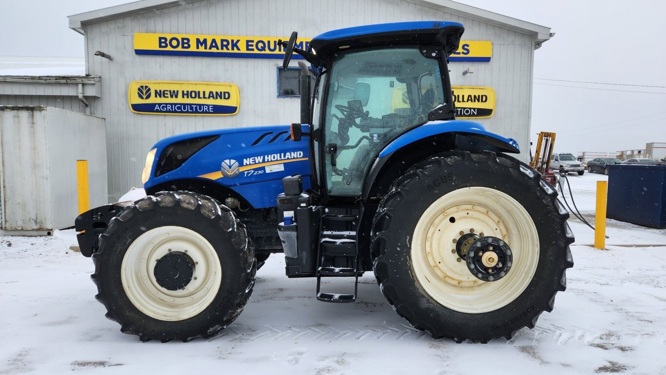 2018 New Holland T7.230