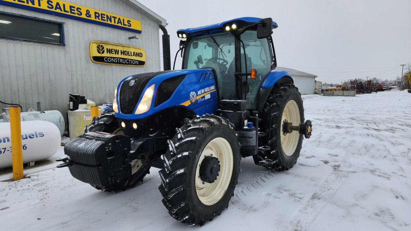 2018 New Holland T7.230