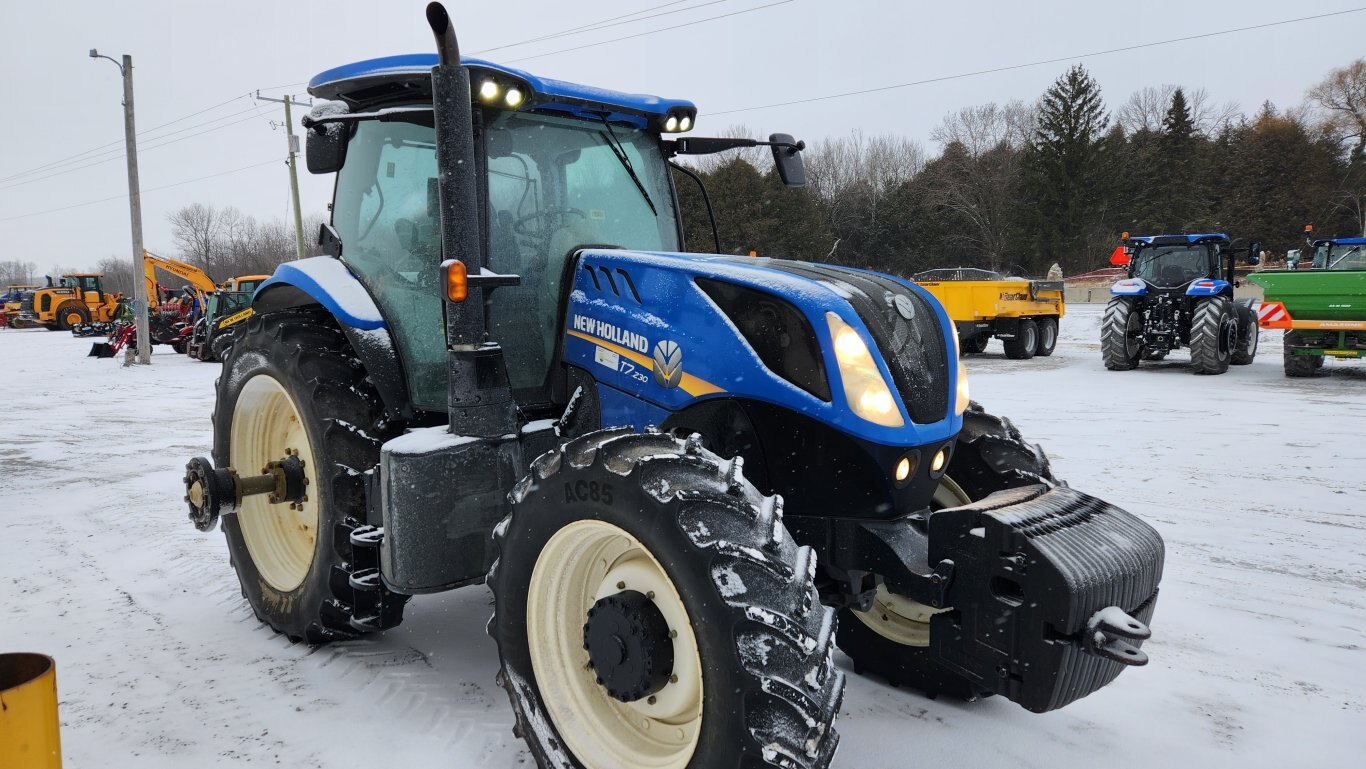 2018 New Holland T7.230