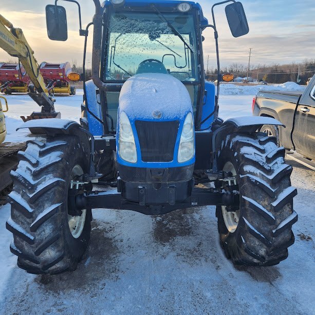 2011 New Holland T5050