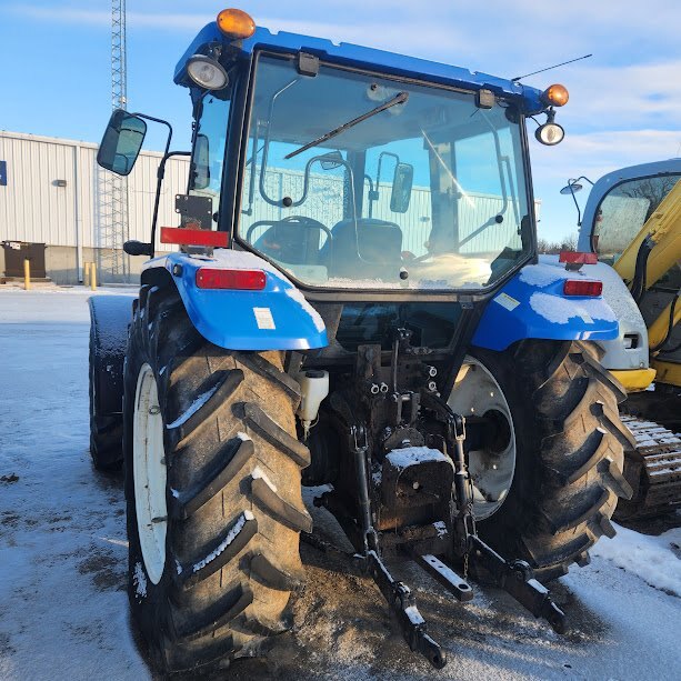 2011 New Holland T5050