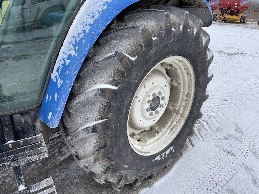 2011 New Holland T5050