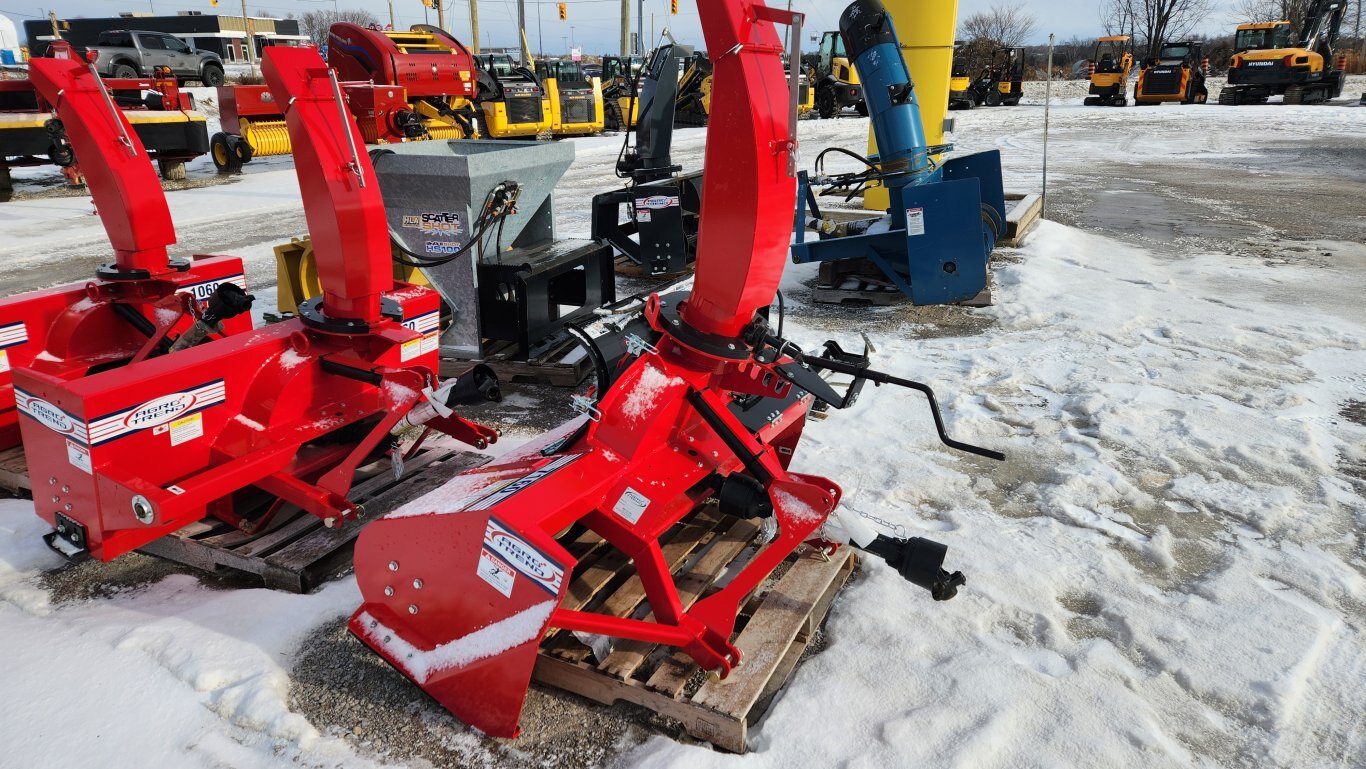 NEW AgroTrend 7160 pull behind snowblower