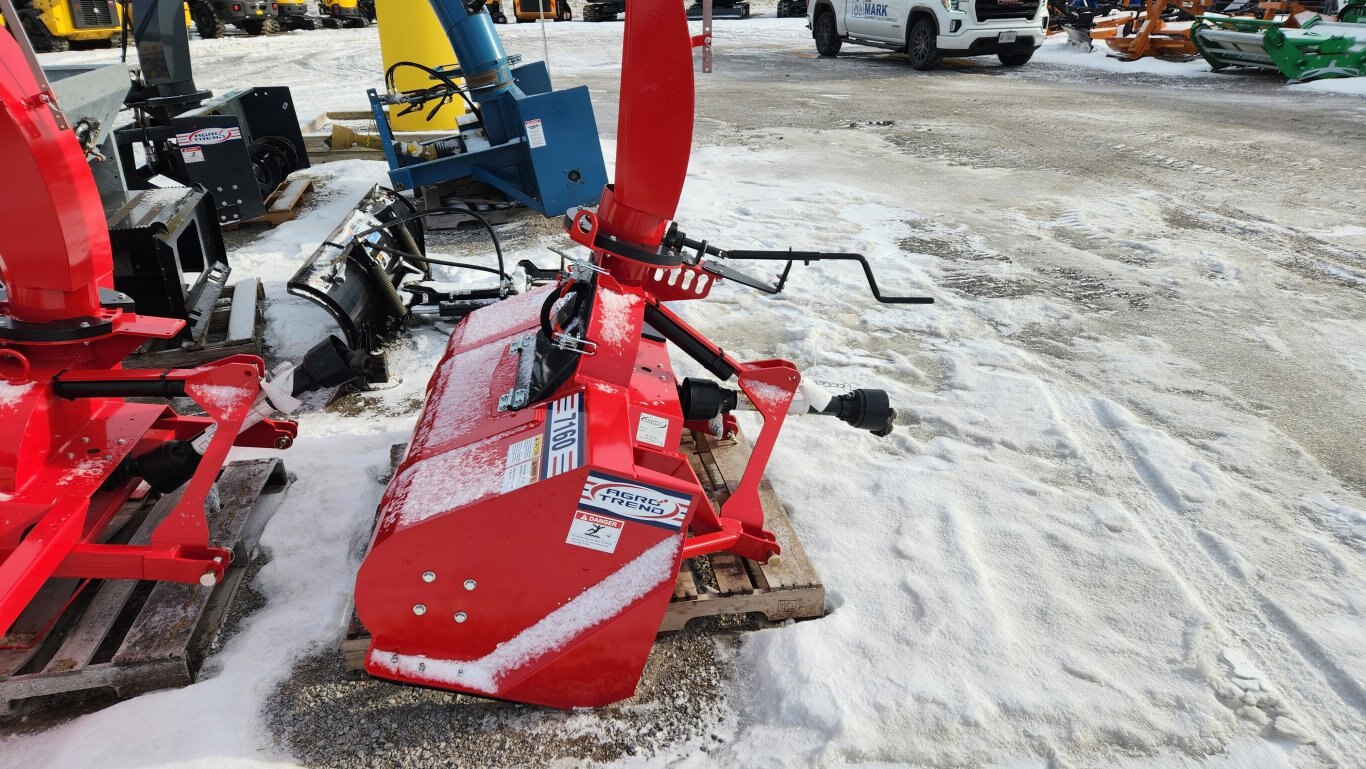 NEW AgroTrend 7160 pull behind snowblower