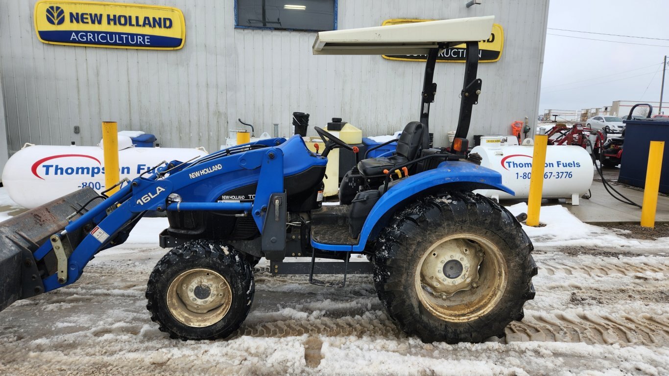 2001 New Holland TC40D compact tractor