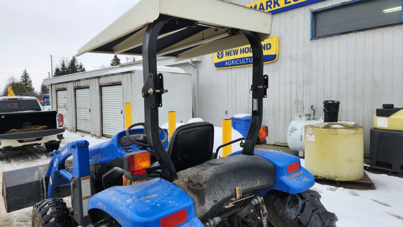 2001 New Holland TC40D compact tractor