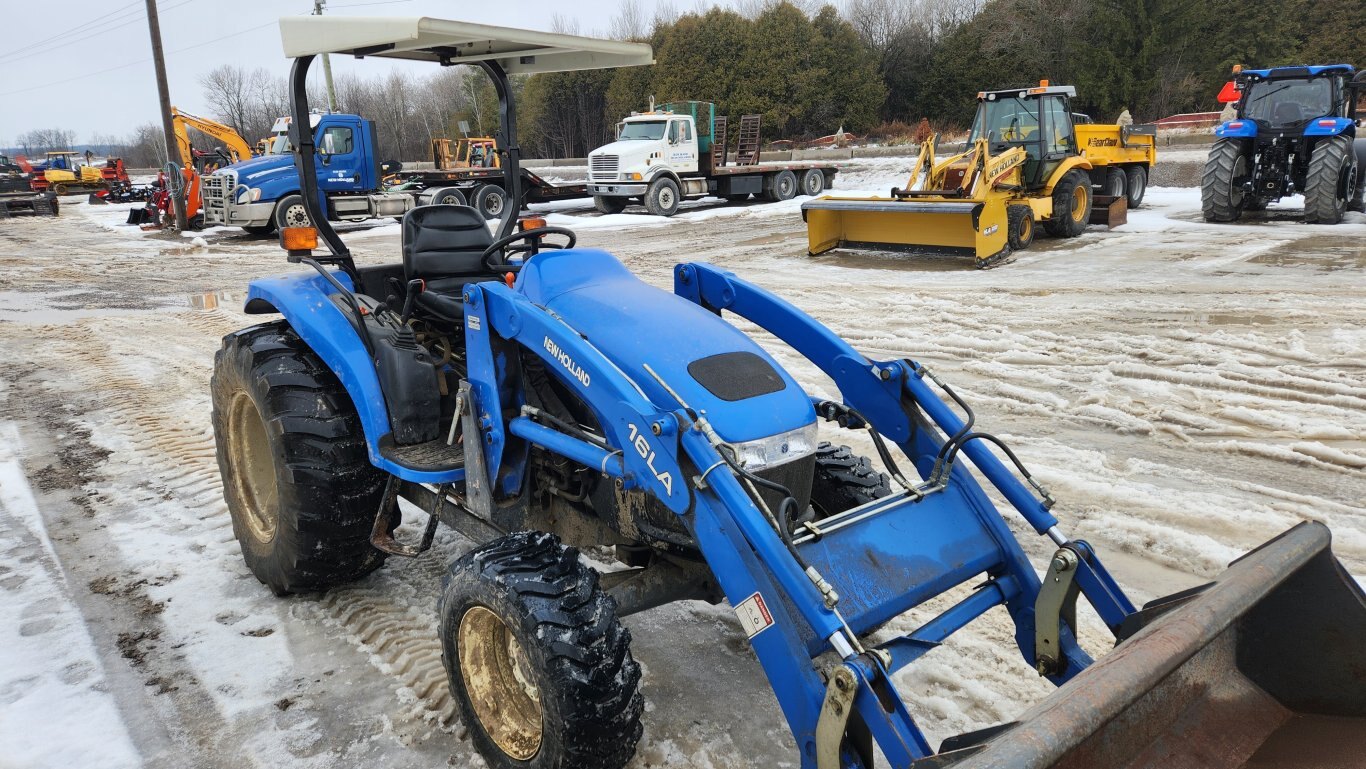 2001 New Holland TC40D compact tractor