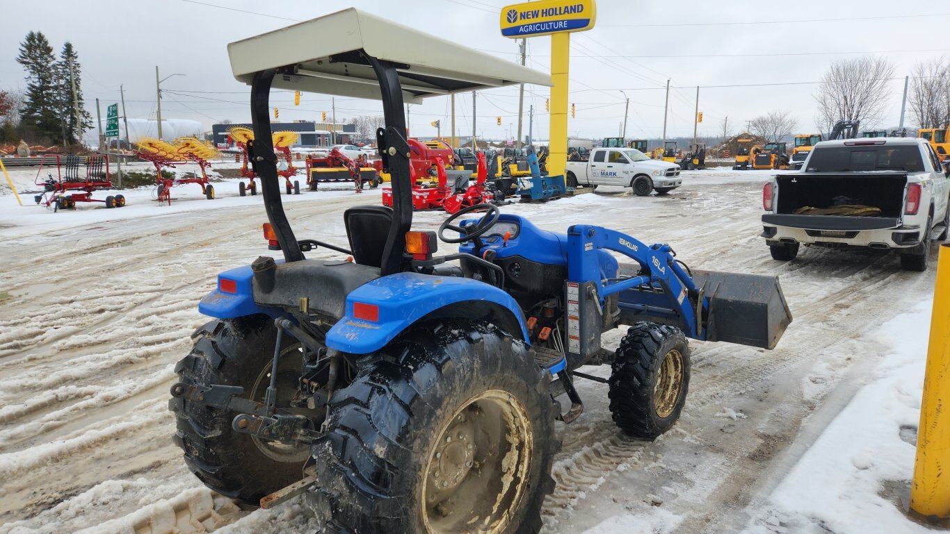 2001 New Holland TC40D compact tractor