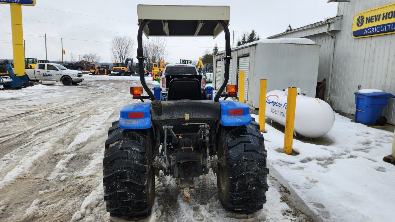 2001 New Holland TC40D compact tractor