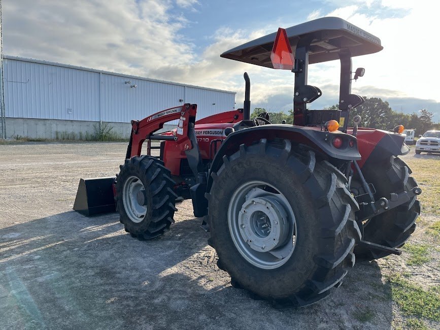 2017 Massey Ferguson 4710