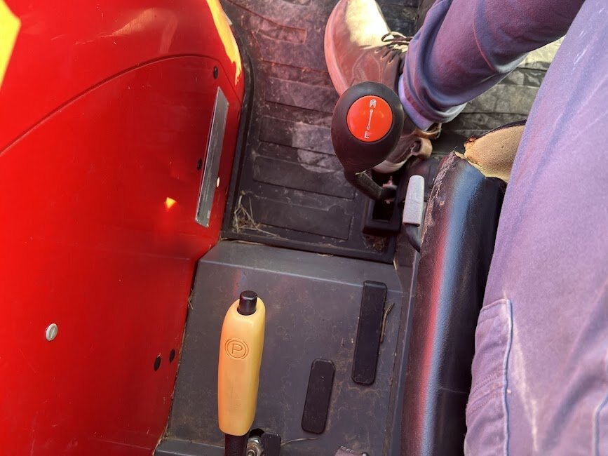 2017 Massey Ferguson 4710