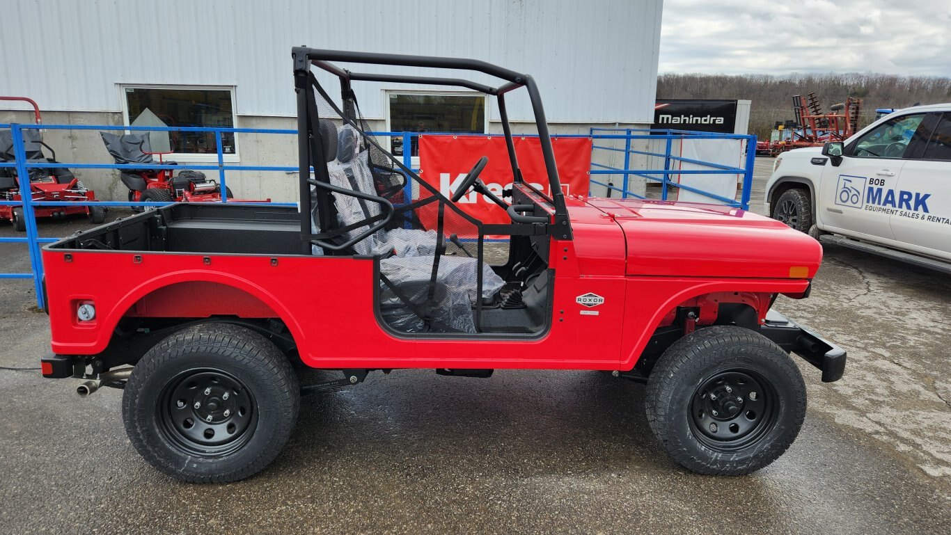 BRAND NEW Mahindra Roxor