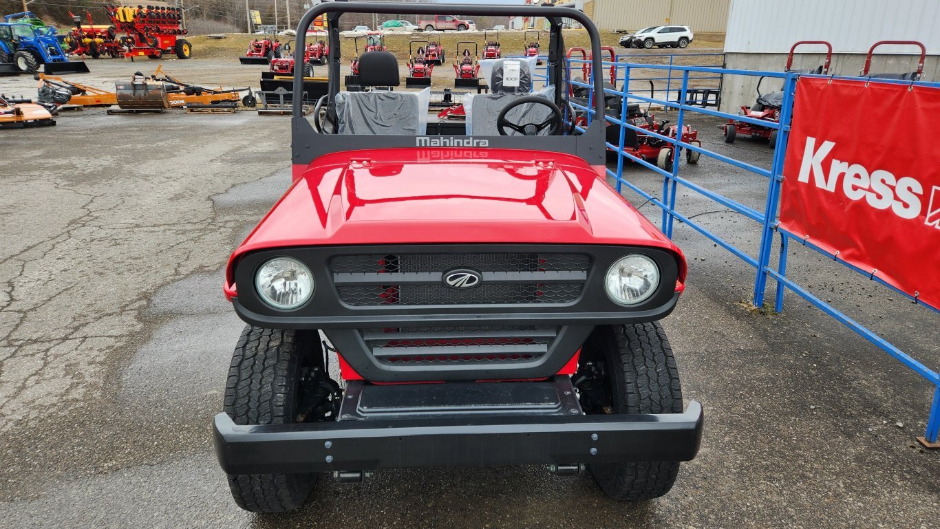 BRAND NEW Mahindra Roxor