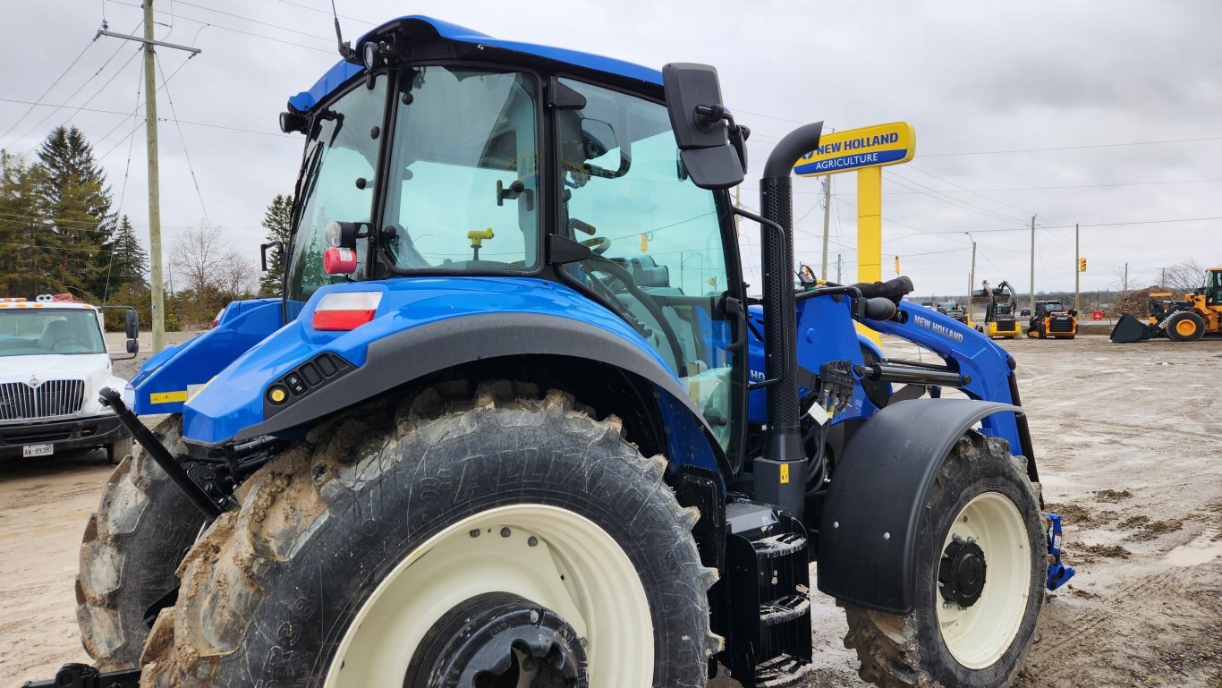 BRAND NEW New Holland T5.120 ElectroCommand
