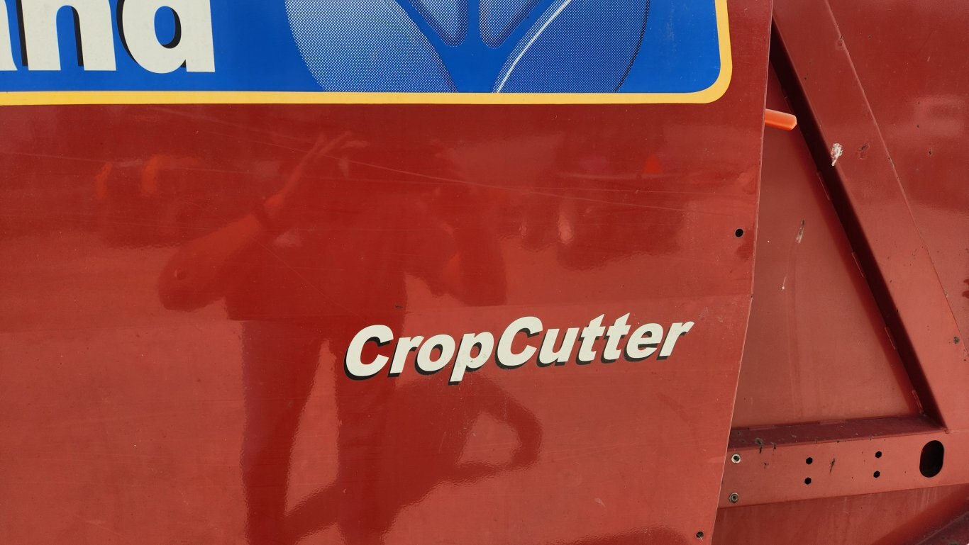 2011 New Holland BR7060 Crop Cutter