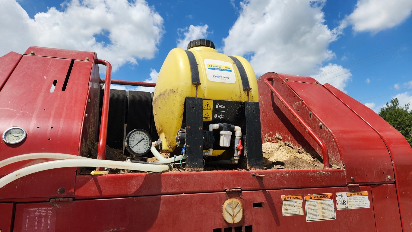 2011 New Holland BR7060 Crop Cutter