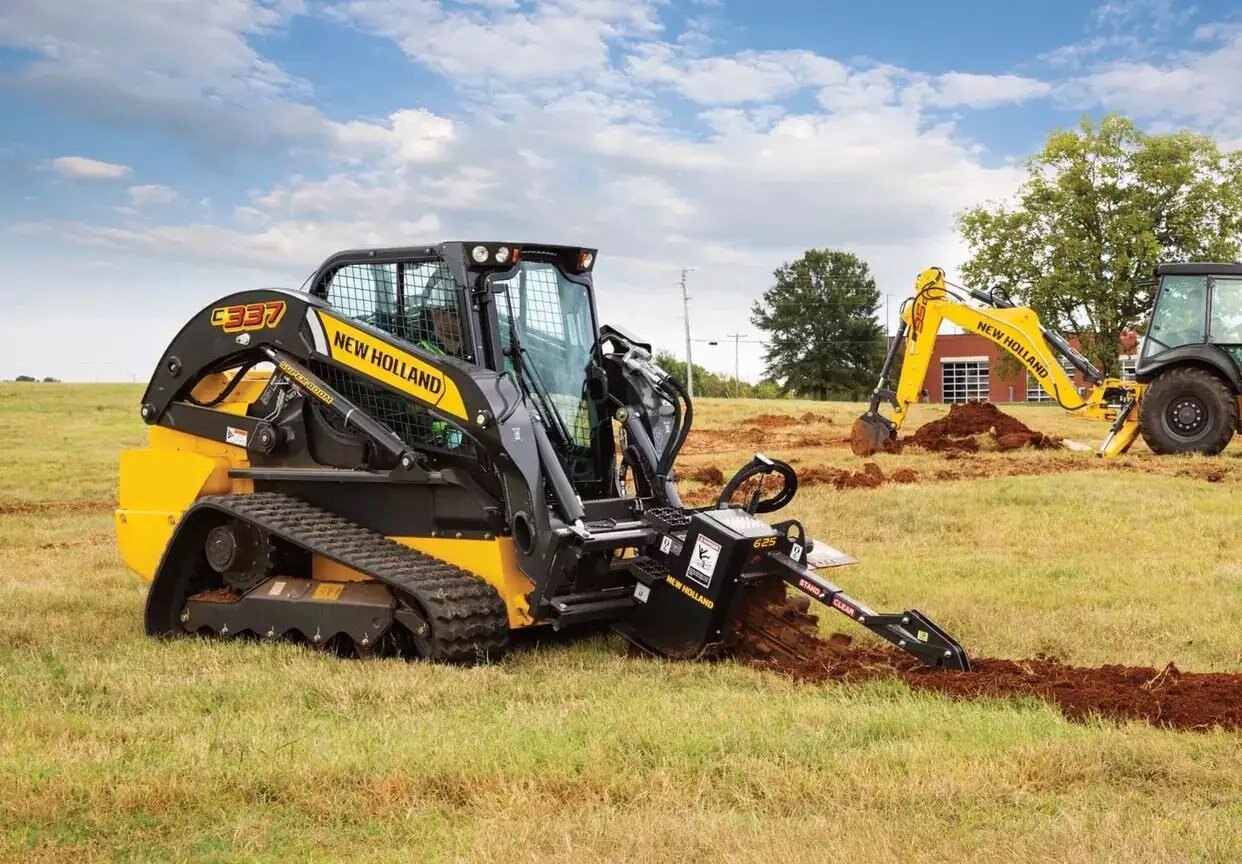 New Holland Compact Track Loaders C337