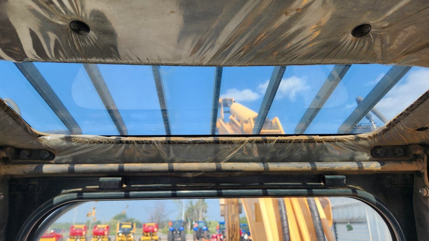 2013 Hyundai R35Z 9 compact excavator